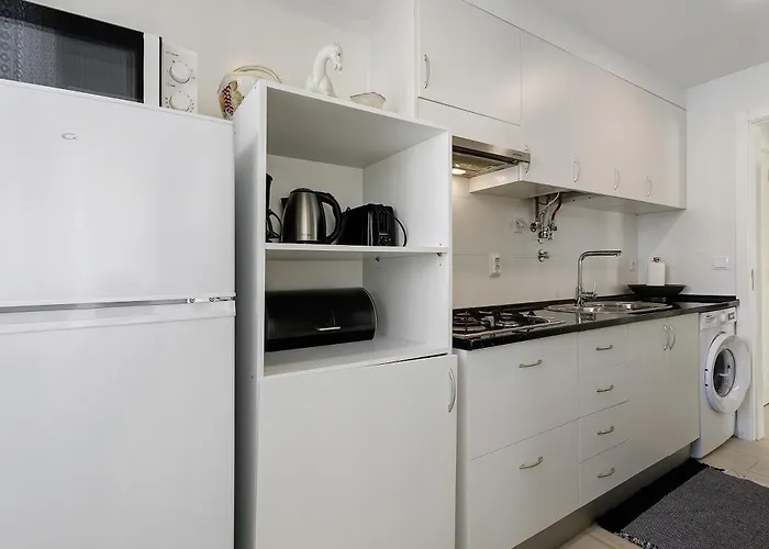 Natalina T2 נאזרה