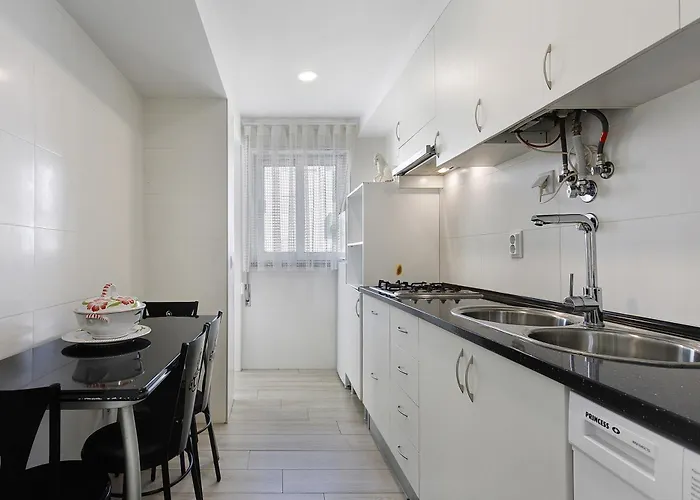 Natalina T2 נאזרה